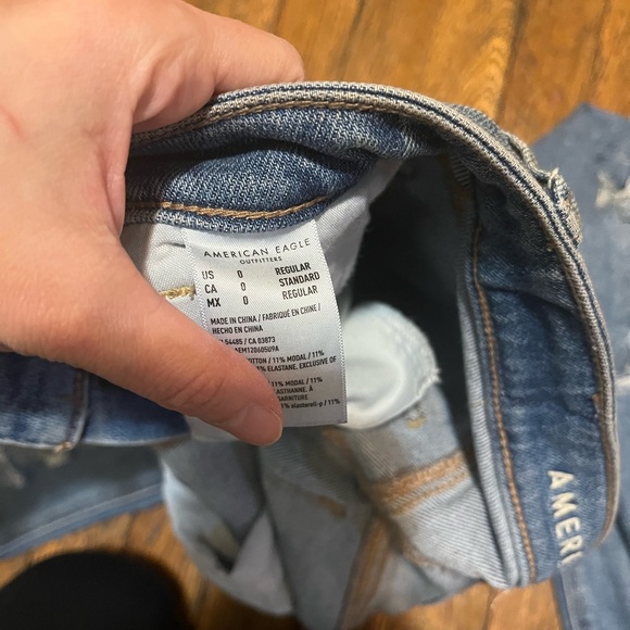 Mom Jean - Picture 3 of 4